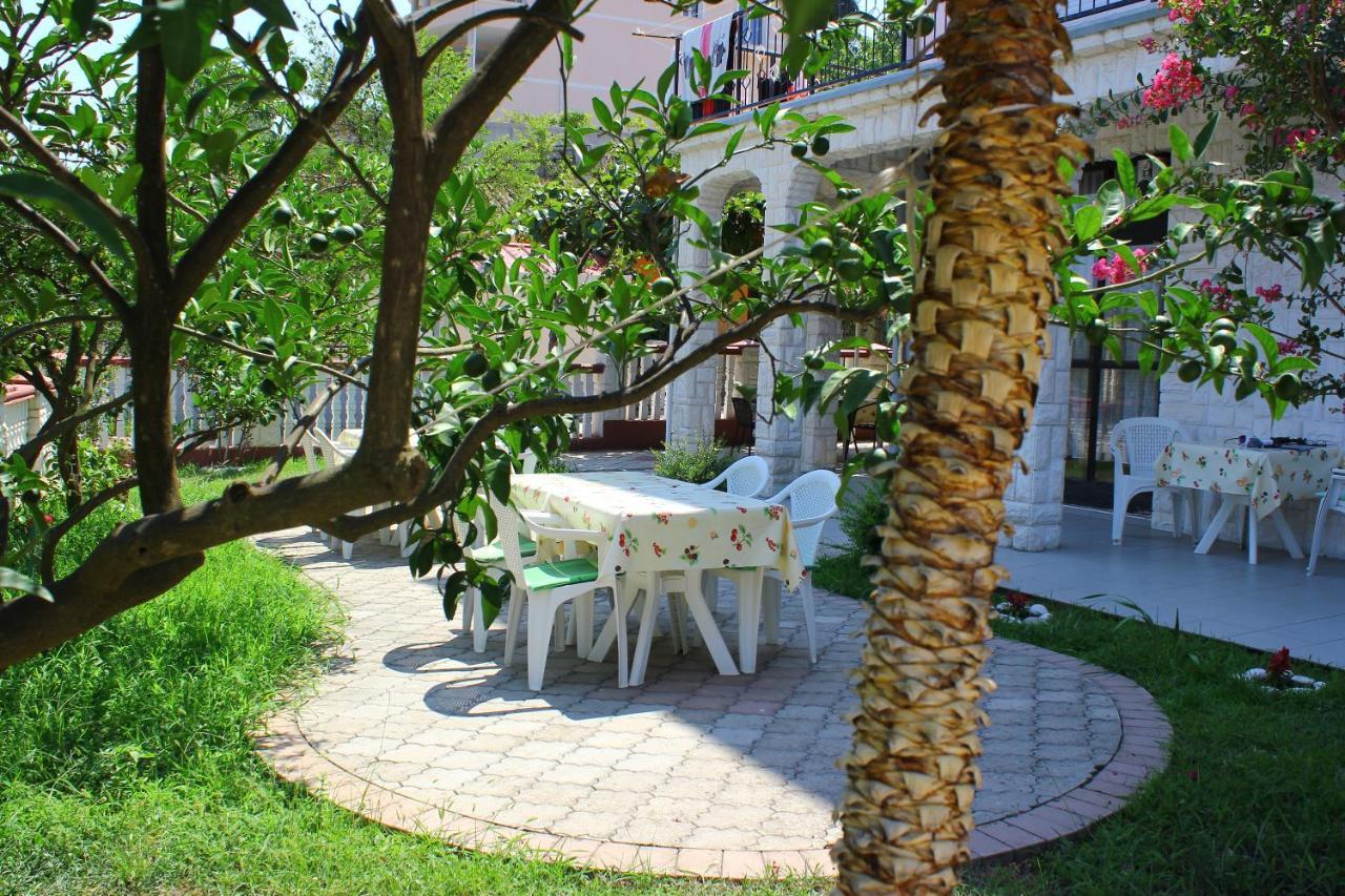 Guest House Aldin Ulcinj Esterno foto