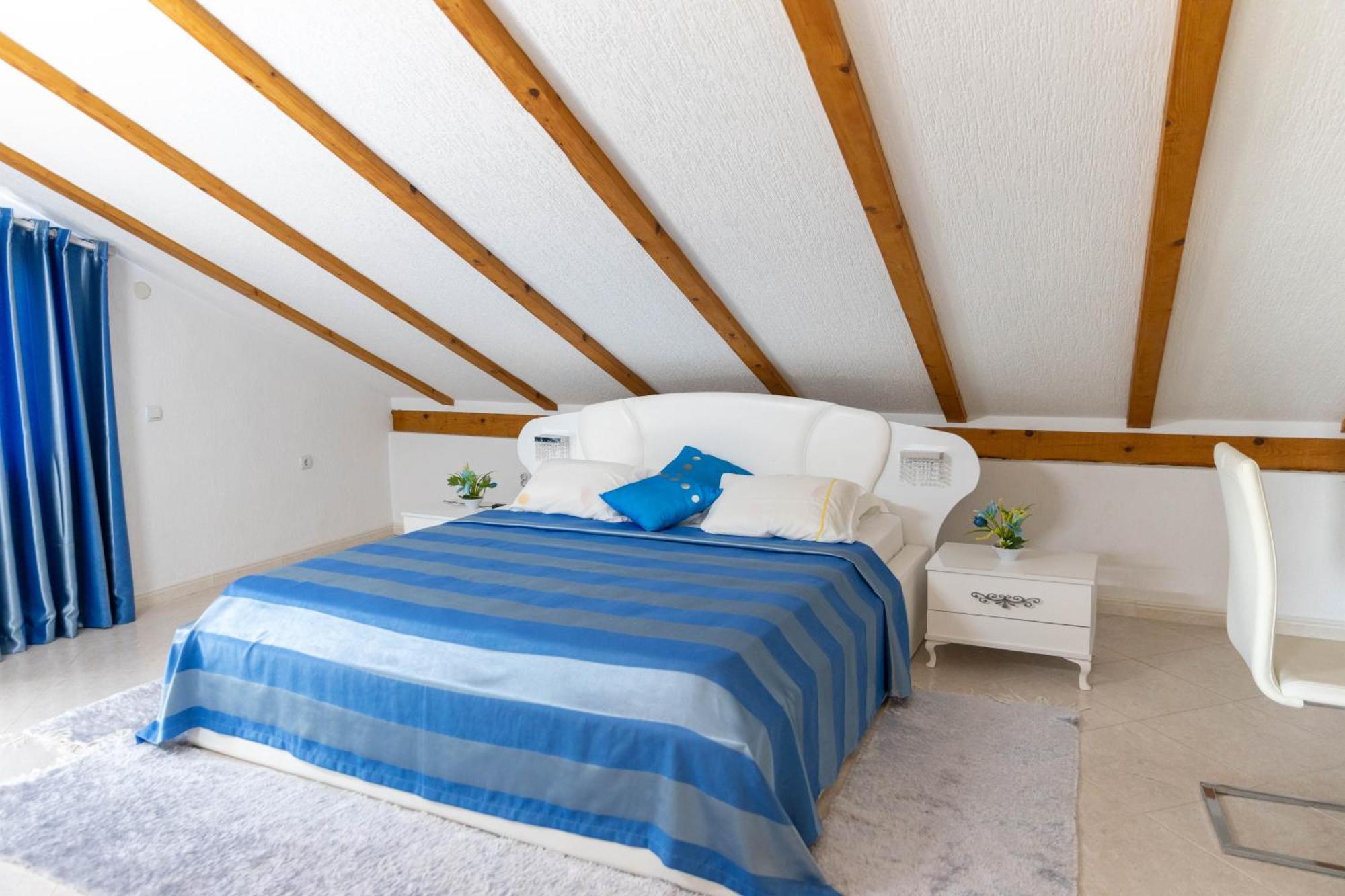 Guest House Aldin Ulcinj Esterno foto
