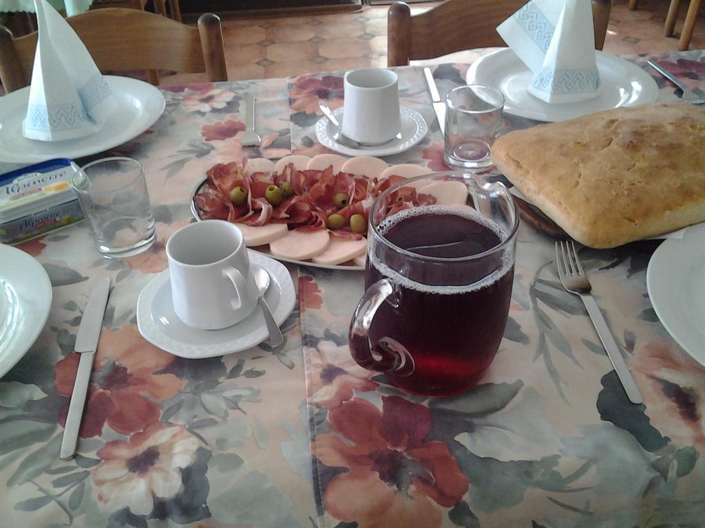 Guest House Aldin Ulcinj Esterno foto